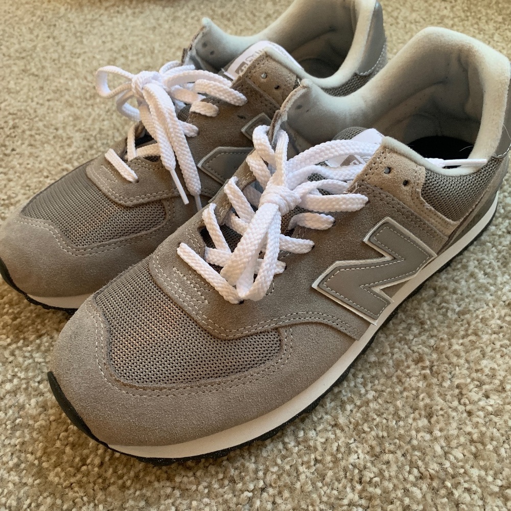 New Balance 574 Classic Gray (Only worn once!)